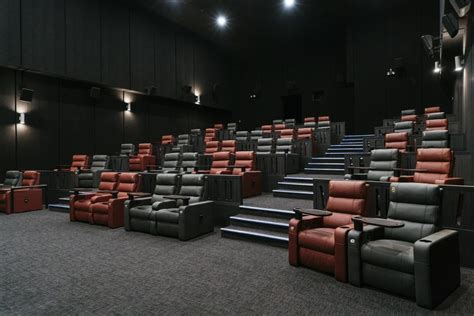 Feel the Luxury at Director’s Club Cinema – The Podium.